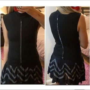 Vintage Wayne Rogers Sleeveless mock neck Rhinestone Zipper knit sweater Top M